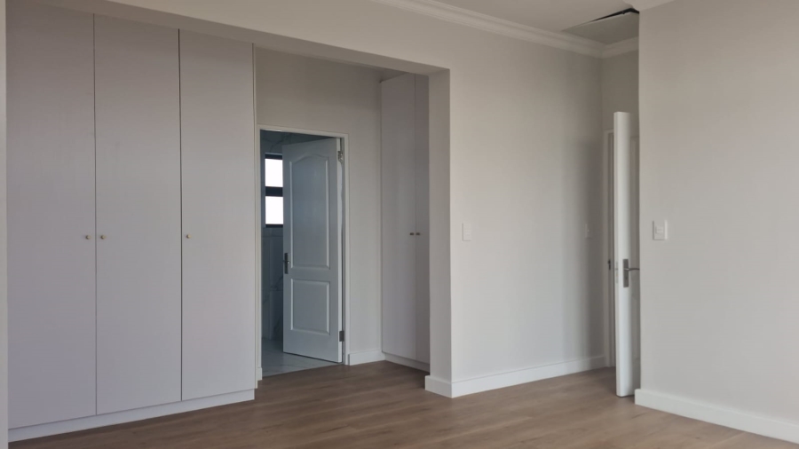4 Bedroom Property for Sale in Sandown Western Cape